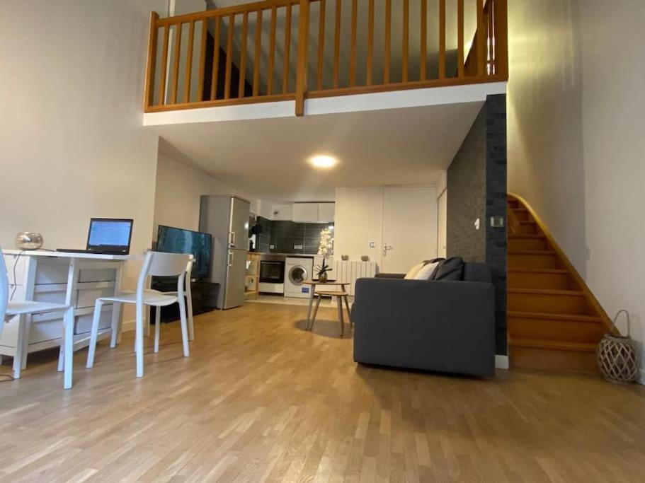 Magnifique Duplex 45 M2 Aux Portes De Paris Metro Barbara A 30Mn Expo Porte De Versailles Montrouge Exterior photo