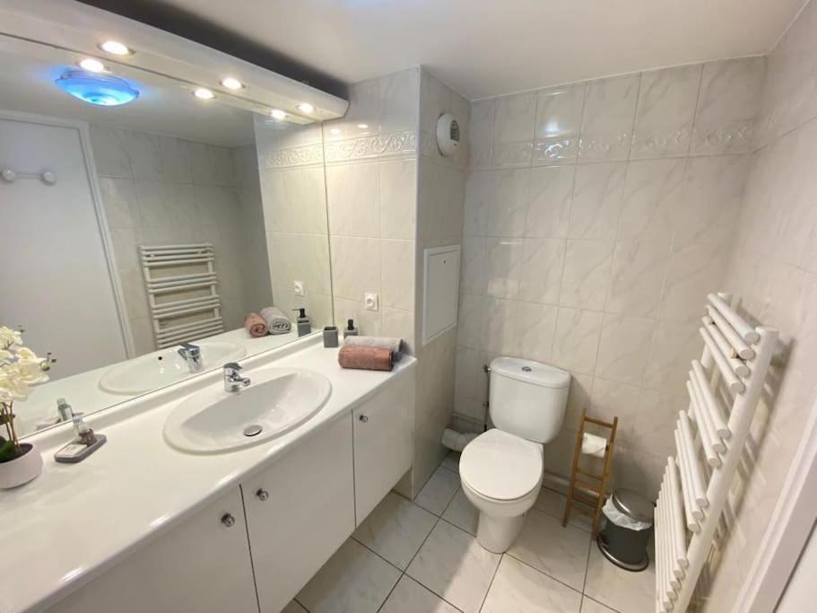 Magnifique Duplex 45 M2 Aux Portes De Paris Metro Barbara A 30Mn Expo Porte De Versailles Montrouge Exterior photo